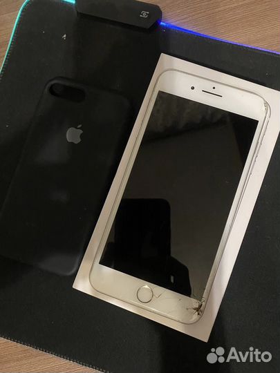 iPhone 8 Plus, 64 ГБ