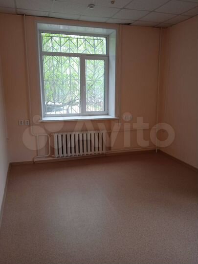 Свободного назначения, 680 м²