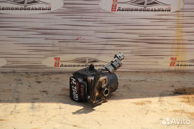 Блок ABS c Nissan Bluebird EU14 SR18DE