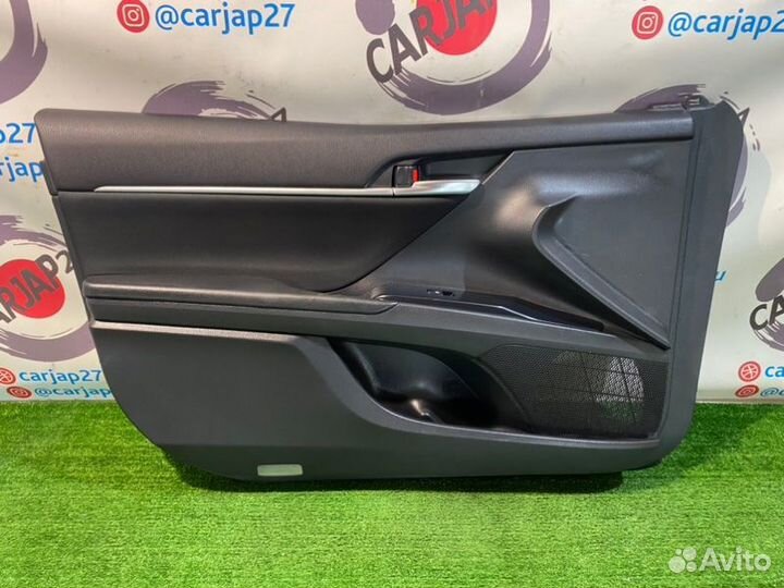 Обшивка двери (1) передняя левая Toyota Camry