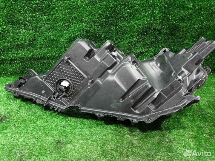 Фара ES (18) R LED б/у