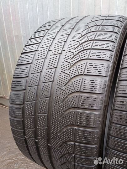 Pirelli P Zero Winter 295/30 R21
