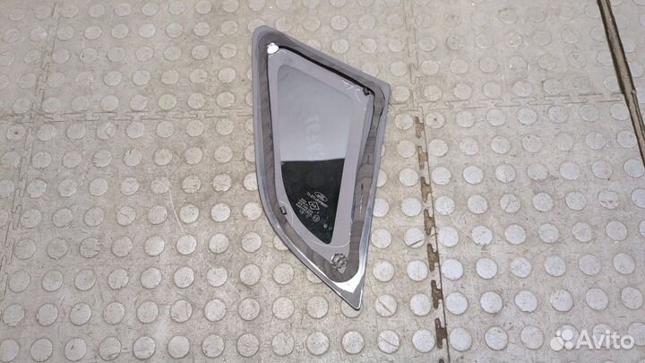 Стекло кузовное боковое правое заднее Ford EcoSport 2017