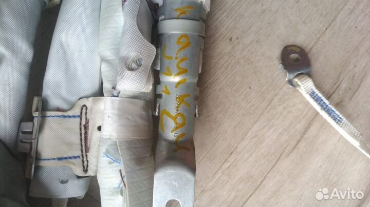 Подушка безопасности боковая (шторка)