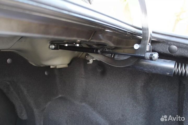 Газовые упоры багажника LADA Vesta