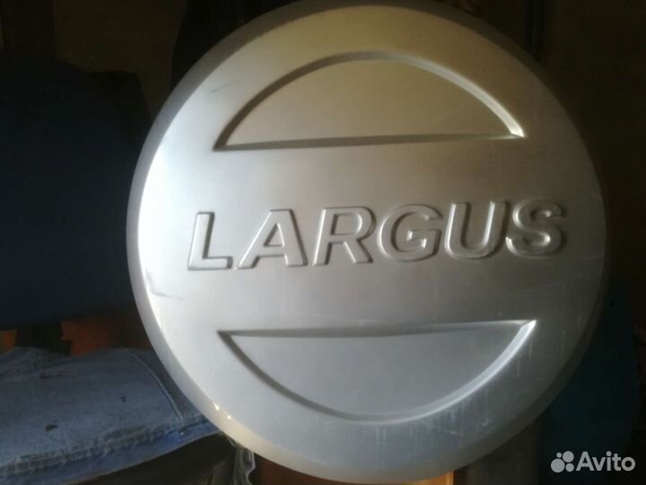 Кожух, запасного колеса