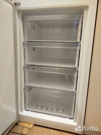 Холодильник бу beko