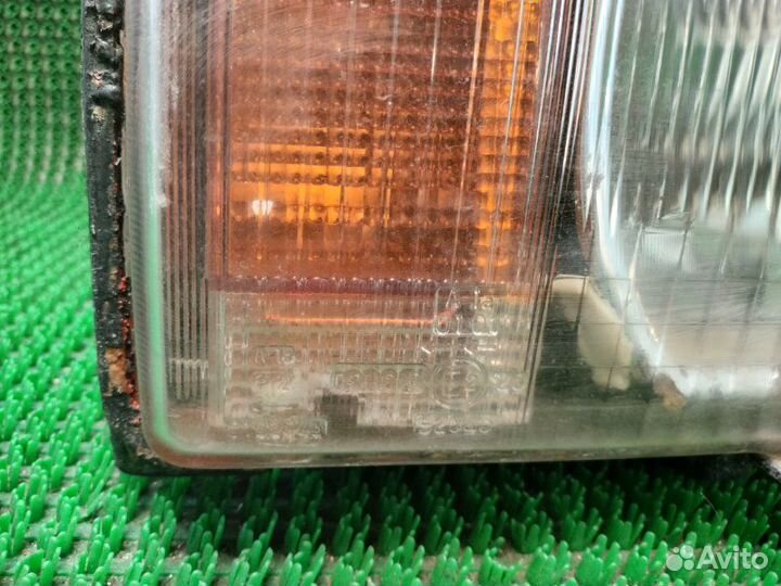 Фара передняя правая Лада 2105 2000