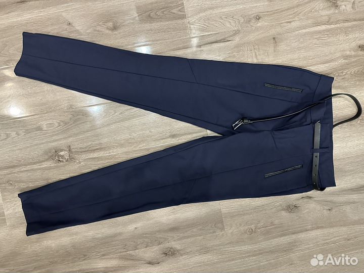 Вещи женские на 40-42