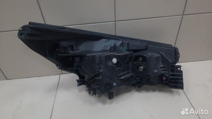 Фара левая Subaru Forester