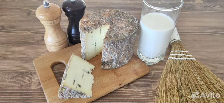 Козье молоко, сыр, топленое масло
