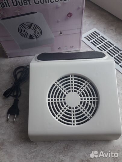 Пылесос для маникюра настольный новый