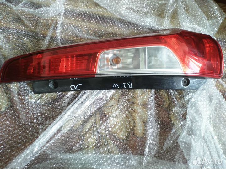 Фонарь задний правый Ниссан Дейз 2017г