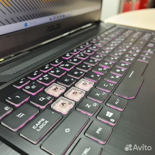 Игровой 17.3 120Hz i5/16GB/256GB+1TB/GTX1650Ti