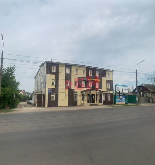 Офисы на первой линии, 24.7 и 48.4 м²