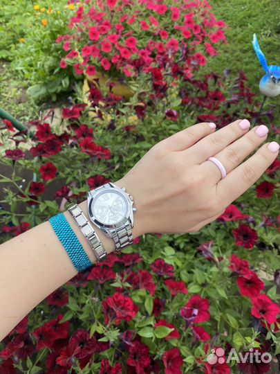 Браслет из бисера