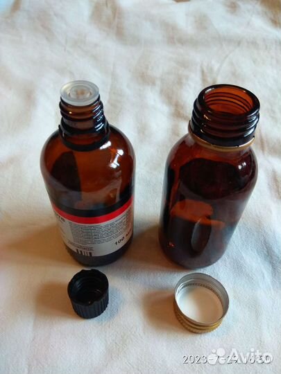 Пузырьки темное стекло