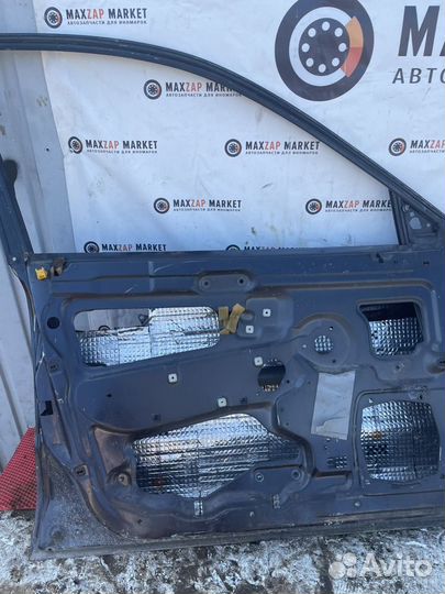 Дверь передняя левая mitsubishi carisma 1998