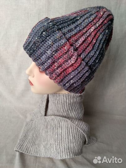 Шапочка актуального фасона ручной работы