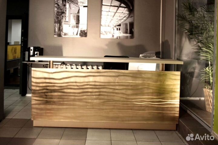 Стойка для государственных учреждений