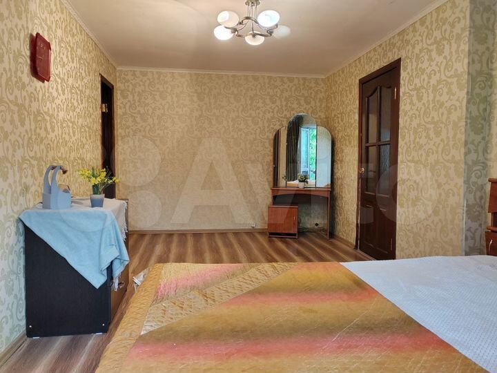 2-к. квартира, 42 м², 3/4 эт.
