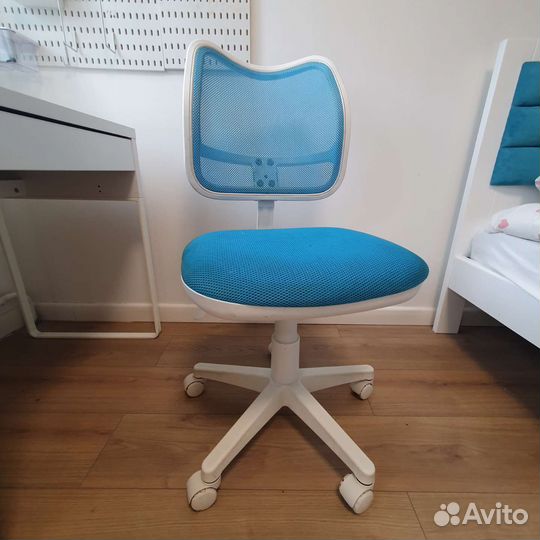 Компьютерный стул