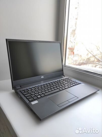 Ноутбук ICL Si1507