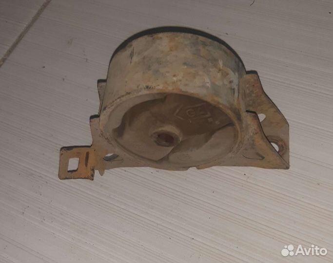 Опора двигателя запчасть