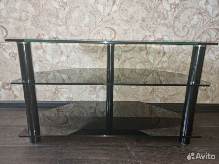 Стеклянная тумба под тв