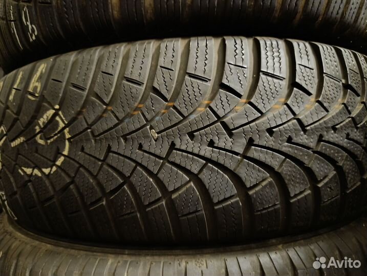 Goodyear UltraGrip 9 205/60 R16 100T