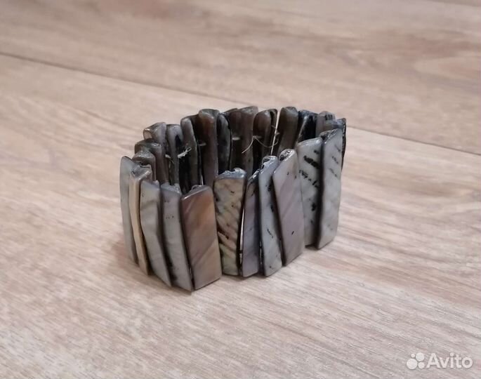 Браслет широкий из перламутра