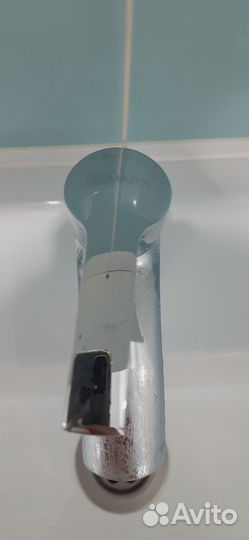 Раковина с тумбой для ванной