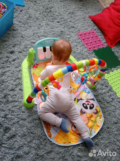 Развивающий коврик