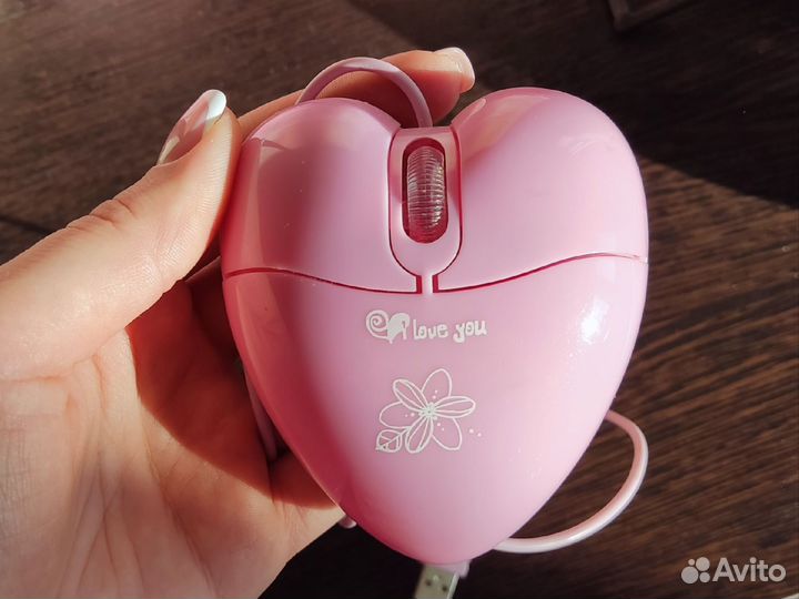 Компьютерная мышь проводная розовая