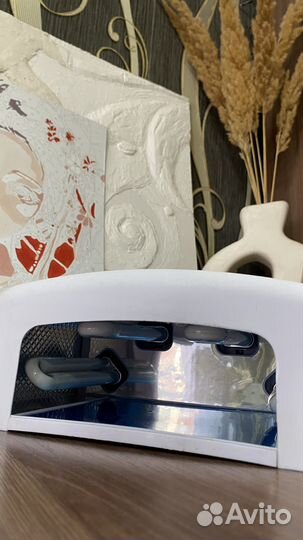 Уф лампа для ногтей