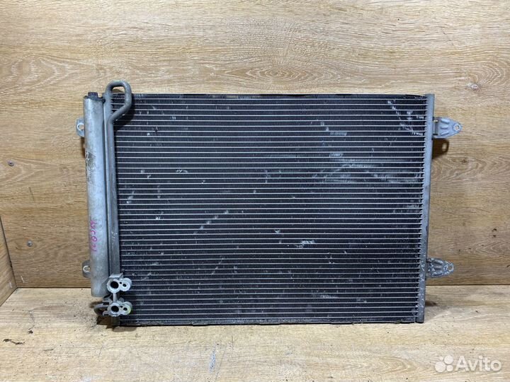 Радиатор кондиционера Volkswagen Passat B6 128314