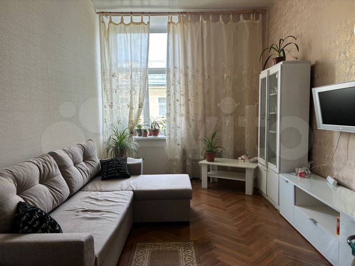 Комната 20 м² в 6-к., 4/5 эт.