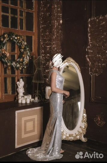 Вечернее платье