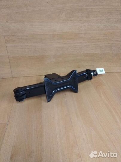 Домкрат. Subaru Forester/Outback. Япония. #283