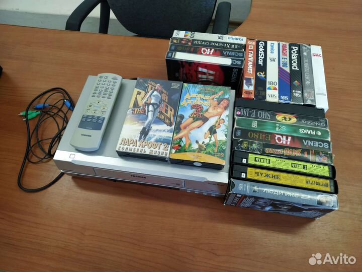 VHS плеер Toshiba V-E30