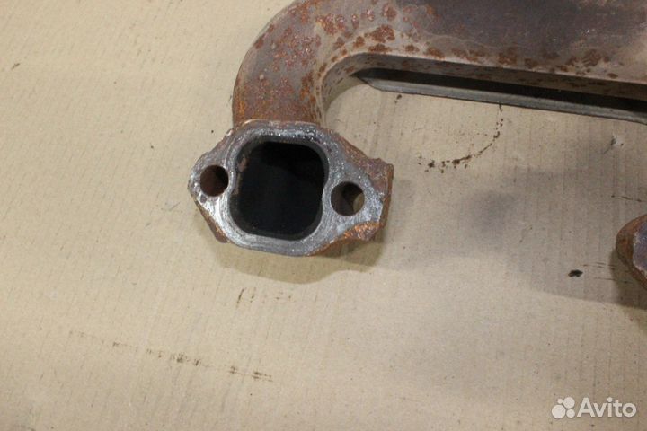 Коллектор выпускной левый Chevrolet Tahoe GMT400