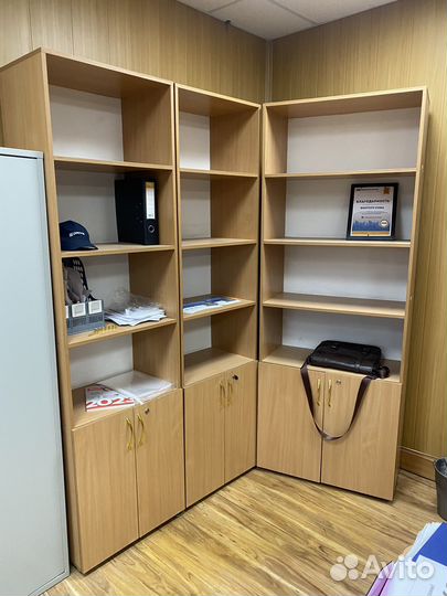 Продам шкаф офисный