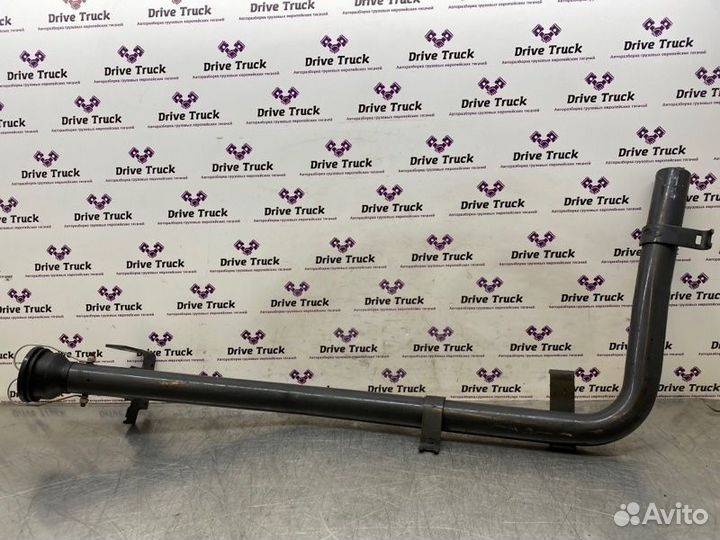 Горловина залива масла Renault Magnum volvo DXI13