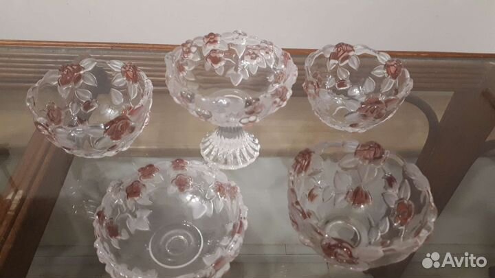 Вазы для фруктов, конфет, выпечки и прочее