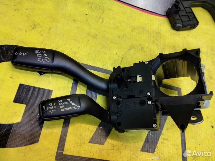 Блок комбинации подрулевых переключателей Audi A6