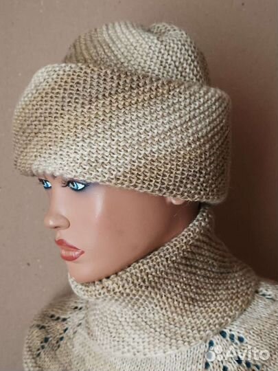 Комплект шапка и манишка