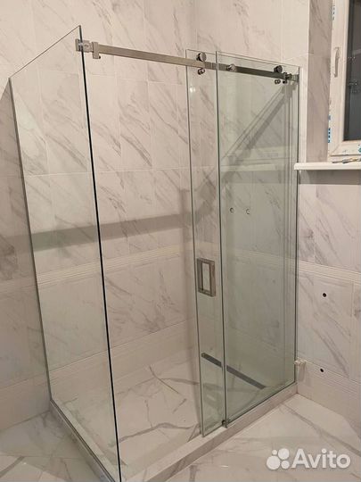 Стеклянная перегородка