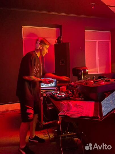 Звукорежиссер dj