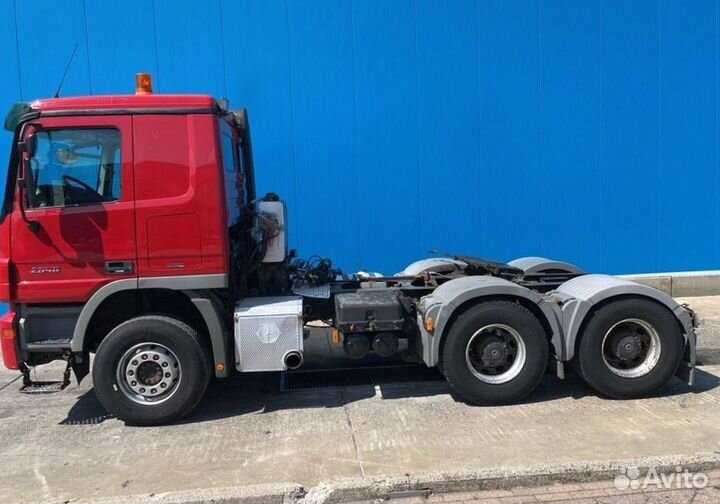 В разборке грузовик Mercedes,Actros mpii 2002-2009