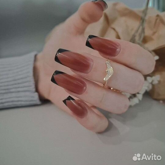 Маникюр наращивание ногтей